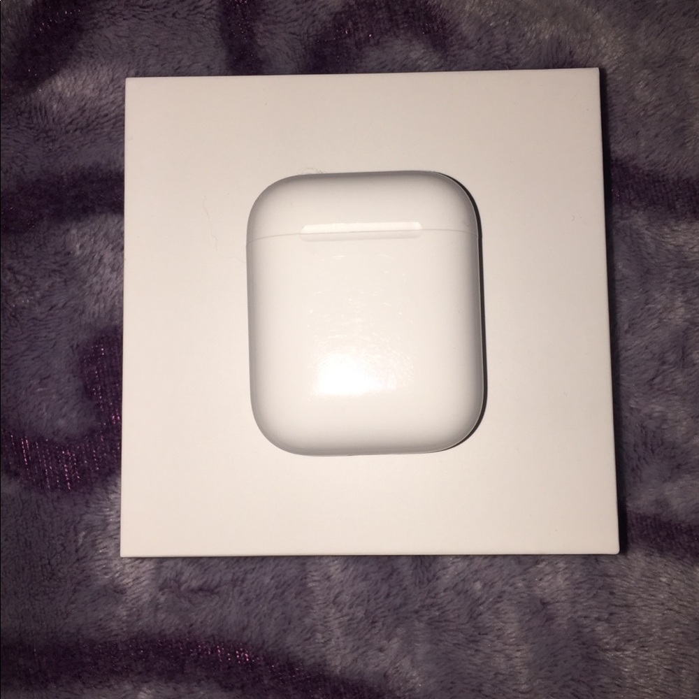 100% real Apple airpods